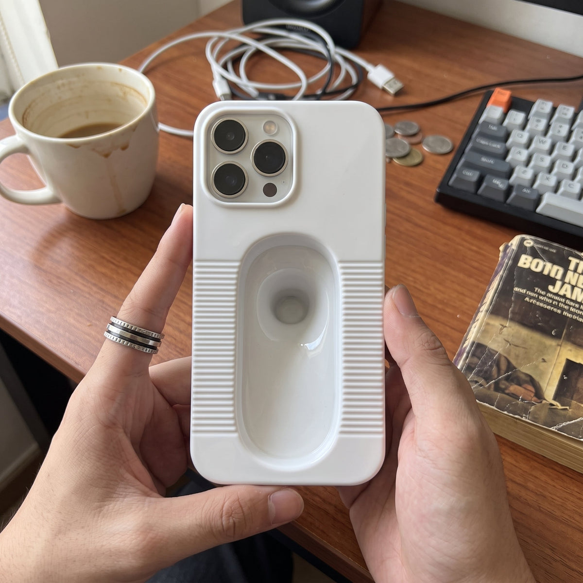 Bathroom Break Funny Toilet-Style Phone Cover